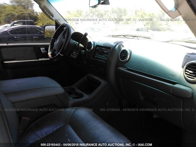 1FMRU15W93LA96420 - 2003 FORD EXPEDITION XLT 灰色 照片 5