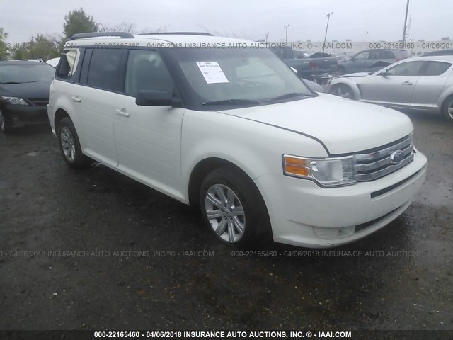 2FMGK5BC5ABB14147 - 2010 FORD FLEX SE WHITE photo 1