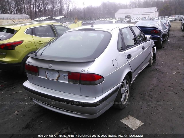 YS3DF58K122008899 - 2002 SAAB 9-3 SE SILVER photo 4