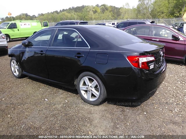 4T1BF1FK6EU399384 - 2014 TOYOTA CAMRY L/SE/LE/XLE BLACK photo 3