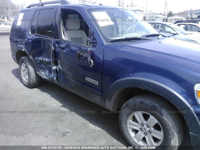 1FMEU73E97UB73640 - 2007 FORD EXPLORER XLT BLUE photo 6