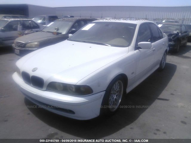 WBADT63471CF02420 - 2001 BMW 530 I AUTOMATIC WHITE photo 2