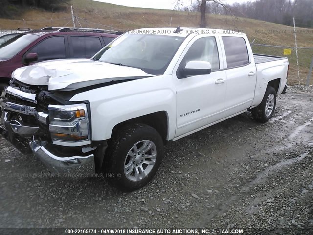 3GCUKREC7GG289371 - 2016 CHEVROLET SILVERADO K1500 LT WHITE photo 2