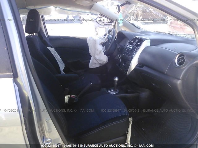 3N1CE2CP7FL403958 - 2015 NISSAN VERSA NOTE S/S PLUS/SV/SL/SR SILVER photo 5