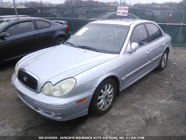 KMHWF35H43A874600 - 2003 HYUNDAI SONATA GLS/LX SILVER photo 2