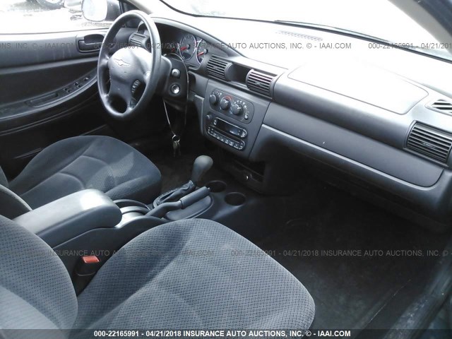 1C3EL46X06N189886 - 2006 CHRYSLER SEBRING GRAY photo 5