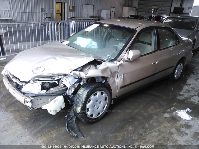 1HGCG5648YA009438 - 2000 HONDA ACCORD LX 棕色 照片 2