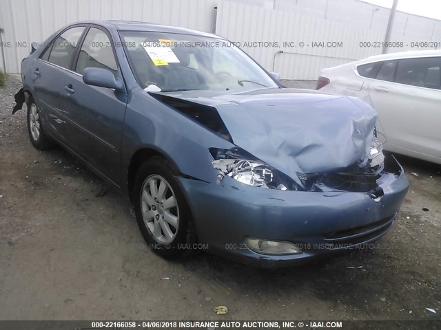 4T1BF30K24U569050 - 2004 TOYOTA CAMRY LE/XLE/SE BLUE photo 1