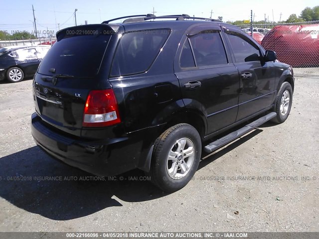 KNDJD733155495651 - 2005 KIA SORENTO EX/LX BLACK photo 4