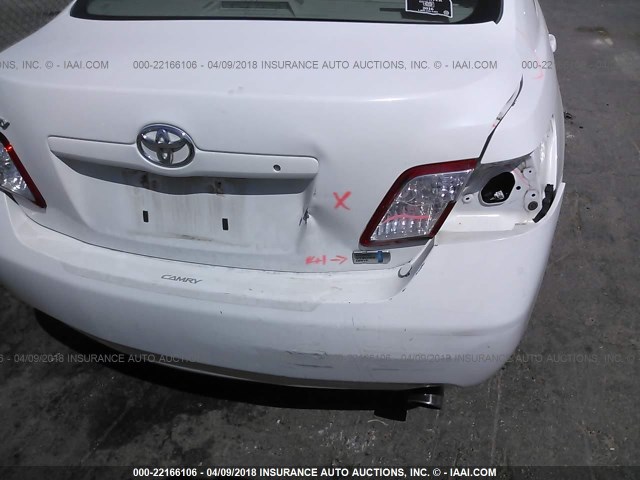 4T1BB46K29U105031 - 2009 TOYOTA CAMRY HYBRID WHITE photo 6