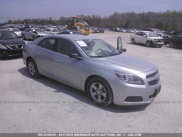 1G11B5SAXDF161498 - 2013 CHEVROLET MALIBU LS 银色 照片 1