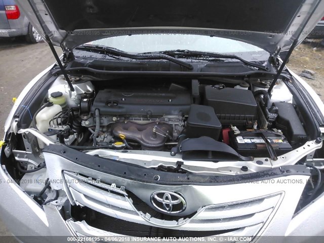 4T1BE46K39U288219 - 2009 TOYOTA CAMRY SE/LE/XLE SILVER photo 10