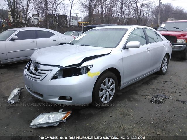 4T1BE46K39U288219 - 2009 TOYOTA CAMRY SE/LE/XLE SILVER photo 2