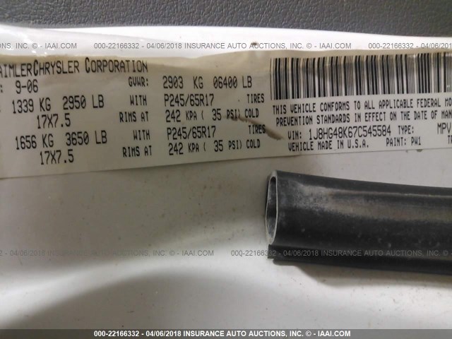 1J8HG48K67C545584 - 2007 JEEP COMMANDER WHITE photo 9