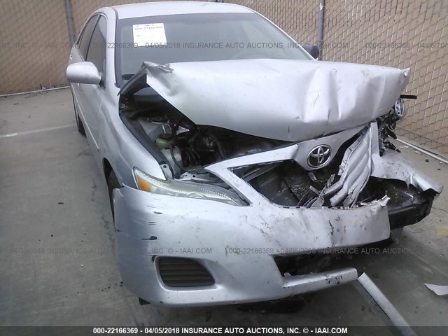 4T4BF3EK0BR092257 - 2011 TOYOTA CAMRY SE/LE/XLE SILVER photo 6