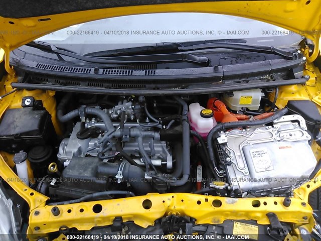 JTDKDTB36F1095737 - 2015 TOYOTA PRIUS C YELLOW photo 10