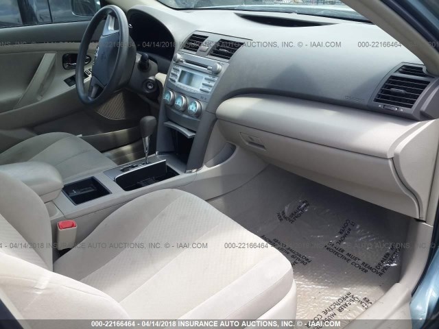 4T1BE46K09U835091 - 2009 TOYOTA CAMRY SE/LE/XLE GREEN photo 5