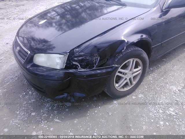 4T1BF28K4YU098099 - 2000 TOYOTA CAMRY LE/XLE Schwarz Foto 6