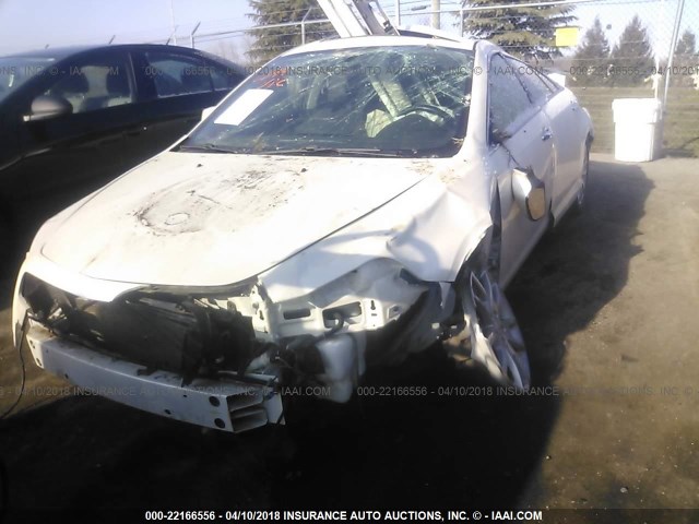 1G1ZE5E1XBF327795 - 2011 CHEVROLET MALIBU LTZ 白色 照片 2