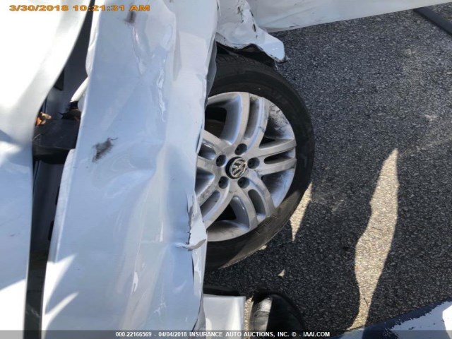 3VW2B7AJXJM208286 - 2018 VOLKSWAGEN JETTA S 白色 照片 2