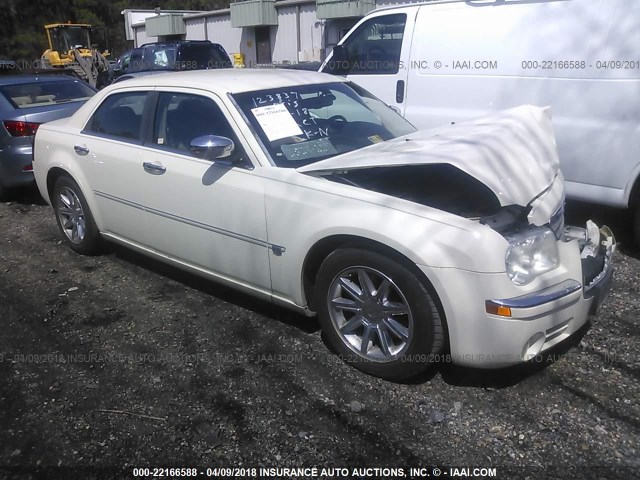 2C3KA63H26H494123 - 2006 CHRYSLER 300C WHITE photo 1