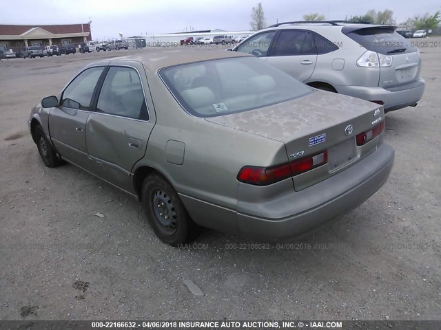 JT2BG22K4X0282208 - 1999 TOYOTA CAMRY LE/XLE TAN photo 3