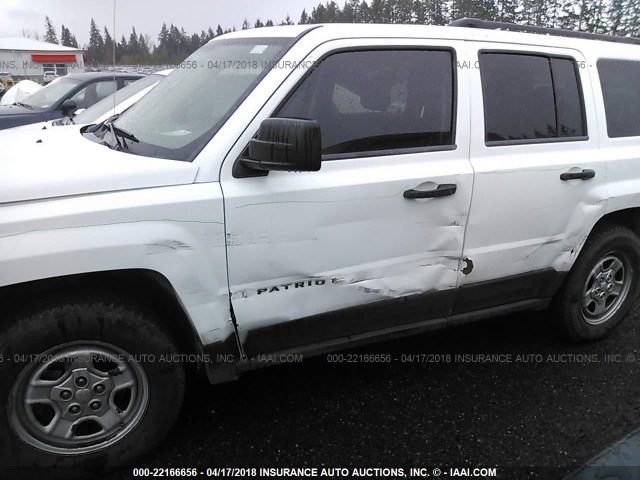 1J4NT1GB1BD286988 - 2011 JEEP PATRIOT SPORT WHITE photo 6