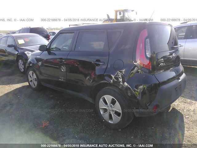 KNDJN2A24G7382536 - 2016 KIA SOUL BLACK photo 3