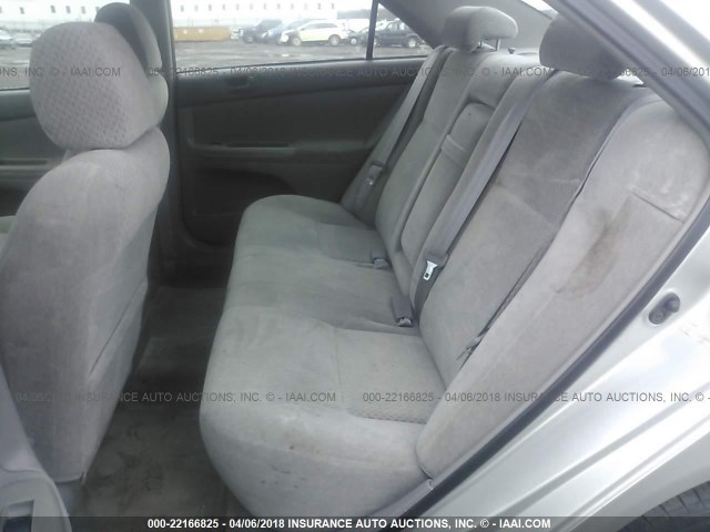 4T1BE32K53U136398 - 2003 TOYOTA CAMRY LE/XLE/SE ვერცხლისფერი ფოტო 8