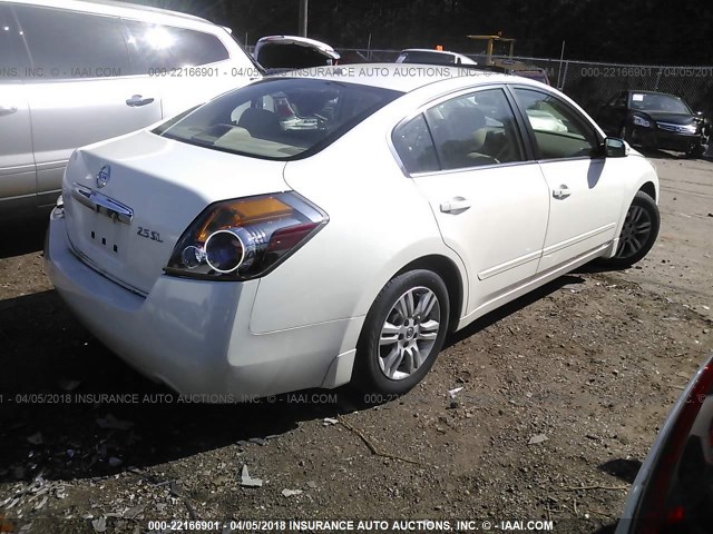 1N4AL2AP3CC105238 - 2012 NISSAN ALTIMA S WHITE photo 4