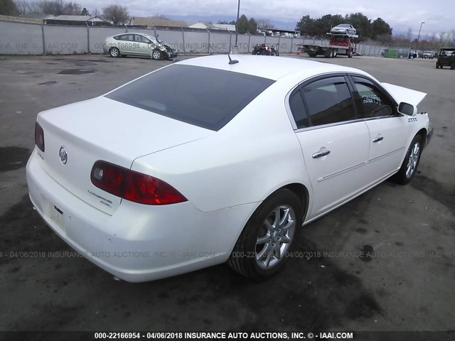 1G4HR57Y07U120560 - 2007 BUICK LUCERNE CXL WHITE photo 4