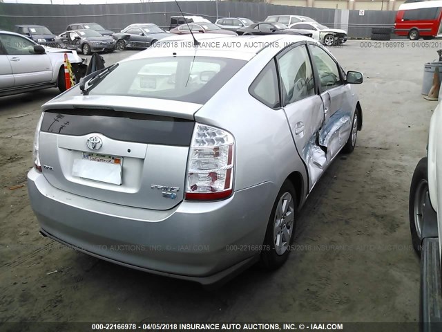 JTDKB20U477602080 - 2007 TOYOTA PRIUS SILVER photo 4