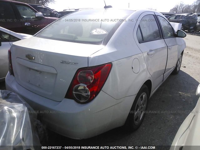 1G1JA5SH0F4214692 - 2015 CHEVROLET SONIC LS WHITE photo 4