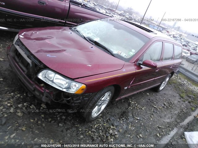 YV1SW592X62546207 - 2006 VOLVO V70 2.5T MAROON photo 2