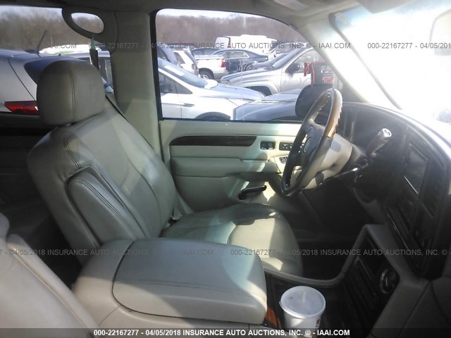 1GYEK63N24R180264 - 2004 CADILLAC ESCALADE LUXURY ლურჯი ფოტო 5
