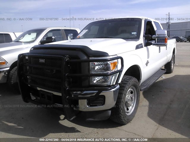 1FT7W2BT3DEB23154 - 2013 FORD F250 SUPER DUTY WHITE photo 2