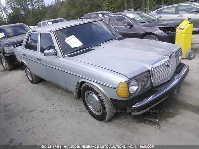 BAB23A6BB216889 - 1981 MERCEDES BENZ 300  SILVER photo 1