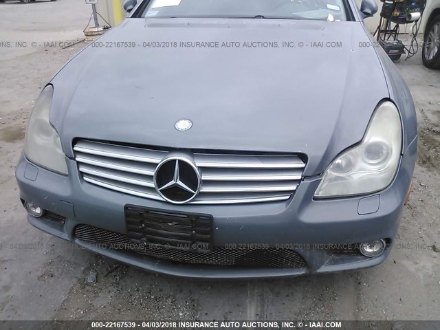 WDDDJ75X86A071940 - 2006 MERCEDES-BENZ CLS 500C BLUE photo 6