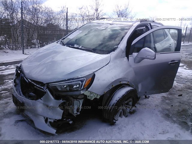 KL4CJESB8HB259710 - 2017 BUICK ENCORE PREFERRED SILVER photo 2