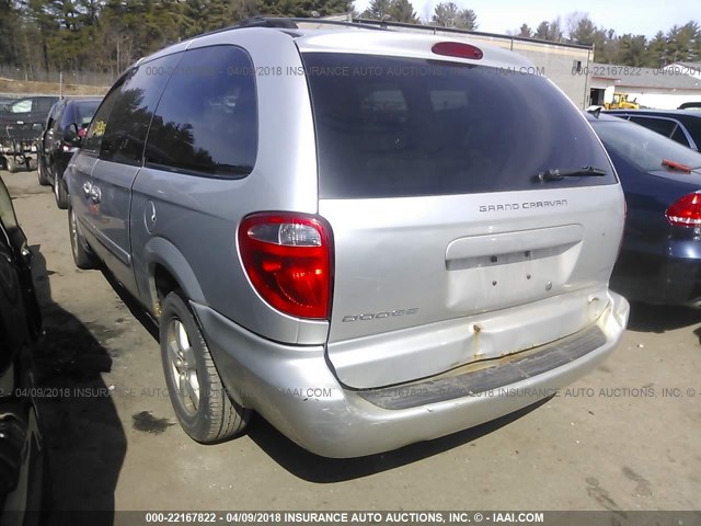 2D4GP44L67R260928 - 2007 DODGE GRAND CARAVAN SXT SILVER photo 3