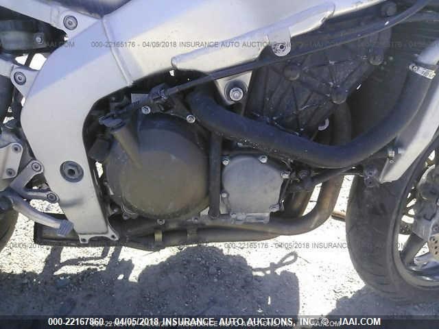 JKAZX4J106A059791 - 2006 KAWASAKI ZX600 J1 SILVER photo 9