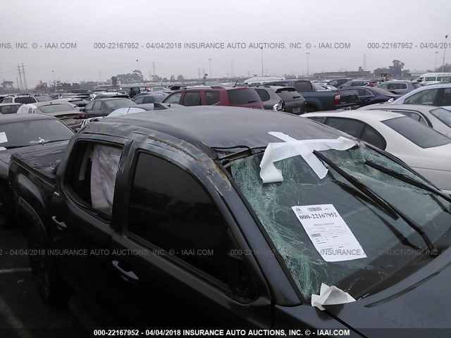 3TMAZ5CN7HM029969 - 2017 TOYOTA TACOMA DBL CAB/SR5/TRD SPORT/OR BLACK photo 6