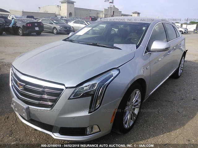 2G61M5S31J9145359 - 2018 CADILLAC XTS LUXURY SILVER photo 2