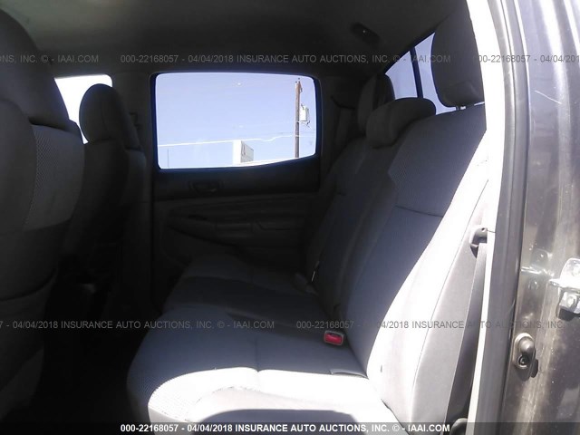 5TFLU4EN8EX084869 - 2014 TOYOTA TACOMA DOUBLE CAB ნაცრისფერი ფოტო 8