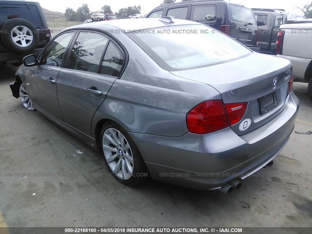 WBAPH5C57BA446121 - 2011 BMW 328 I SULEV GRAY photo 3