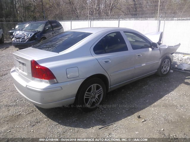 YV1RS592582688896 - 2008 VOLVO S60 2.5T SILVER photo 4