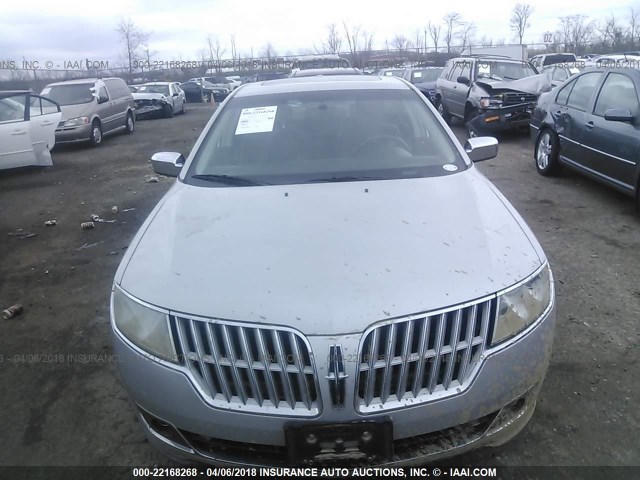 3LNHL2GCXAR755465 - 2010 LINCOLN MKZ SILVER photo 6