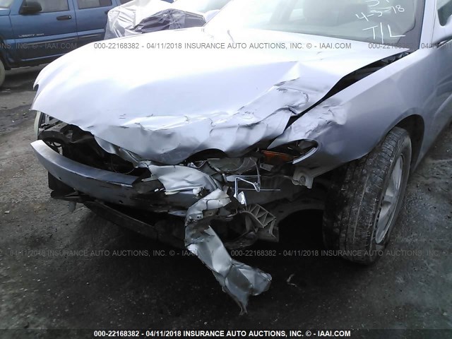 2G4WC562651293420 - 2005 BUICK LACROSSE CX SILVER photo 6