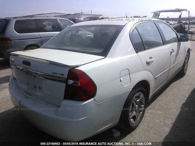 1G1ZS58F47F312393 - 2007 CHEVROLET MALIBU LS WHITE photo 4