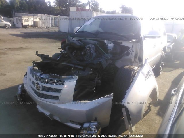 1GYS3CEF8DR287419 - 2013 CADILLAC ESCALADE PREMIUM WHITE photo 2